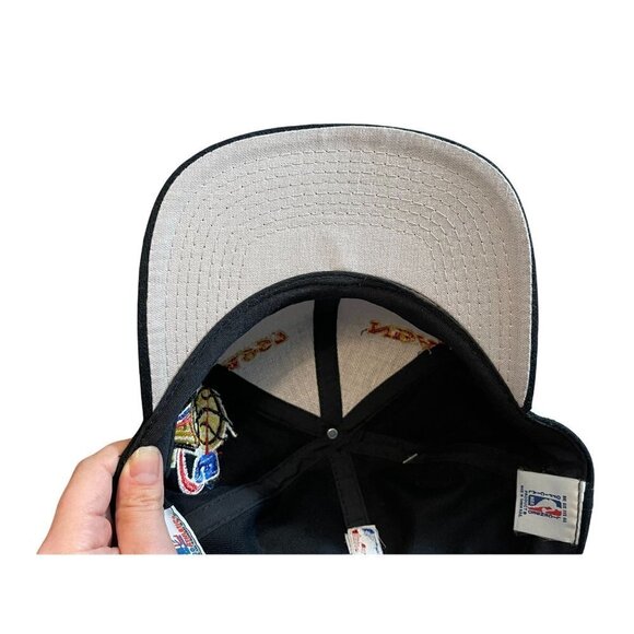 1997 Official NBA Chicago Bulls‎ Champions Locker Room Hat - Picture 9 of 11
